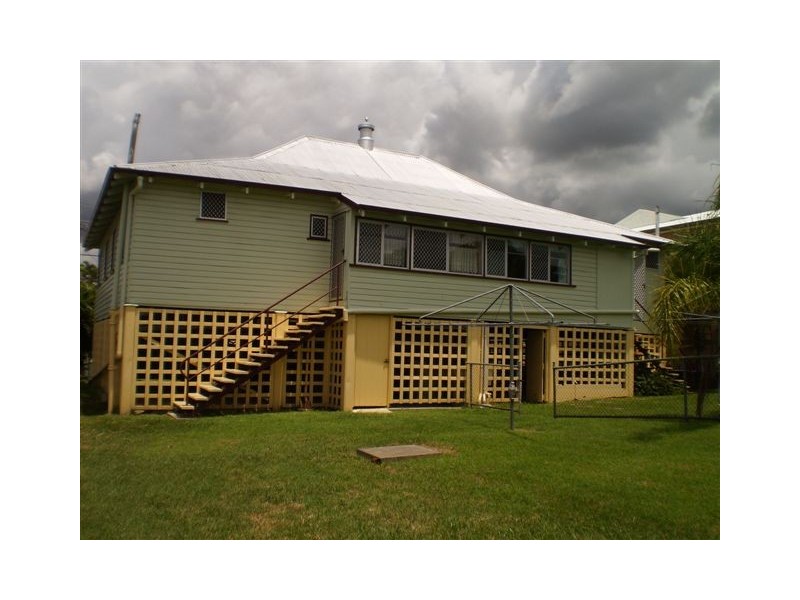 10 Ward Street, The Range QLD 4700