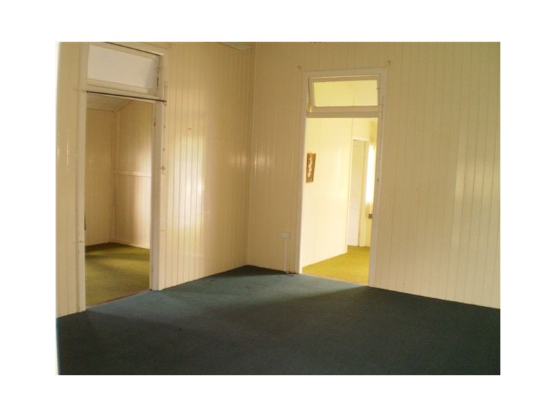 10 Ward Street, The Range QLD 4700