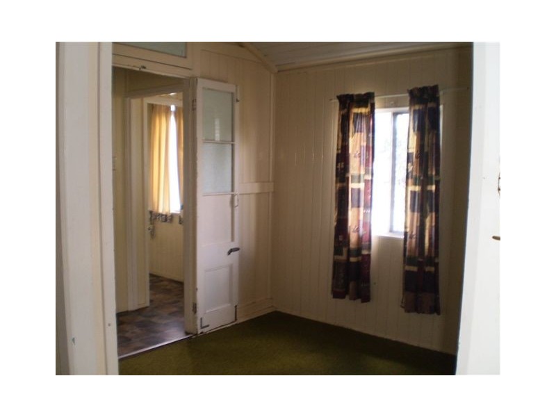 10 Ward Street, The Range QLD 4700