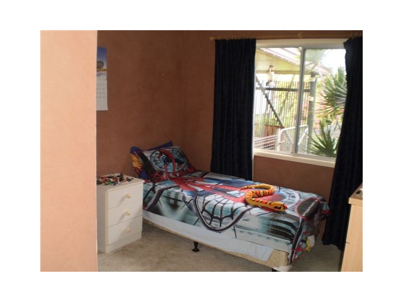 125 Auton & Johnsons Road, The Caves QLD 4702