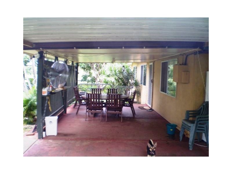 125 Auton & Johnsons Road, The Caves QLD 4702