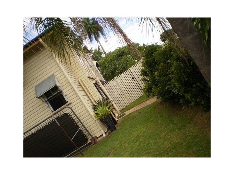 37 Jessie Street, The Range QLD 4700