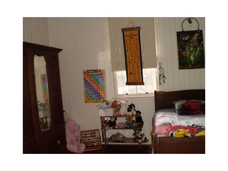37 Jessie Street, The Range QLD 4700