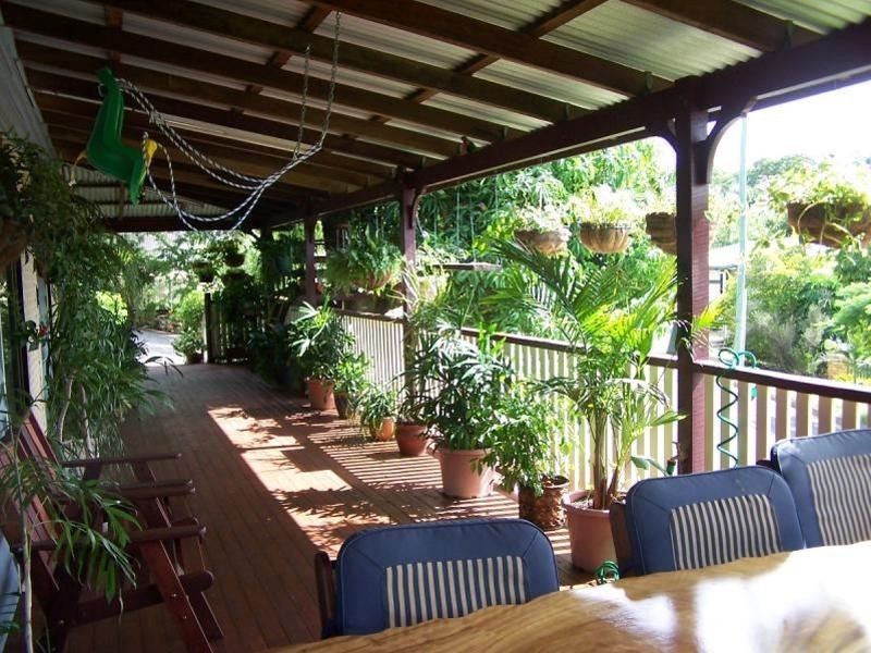 2 Bowen Terrace, The Range QLD 4700
