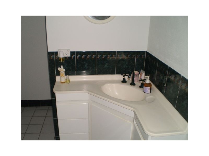 5 Labanka Close, Frenchville QLD 4701