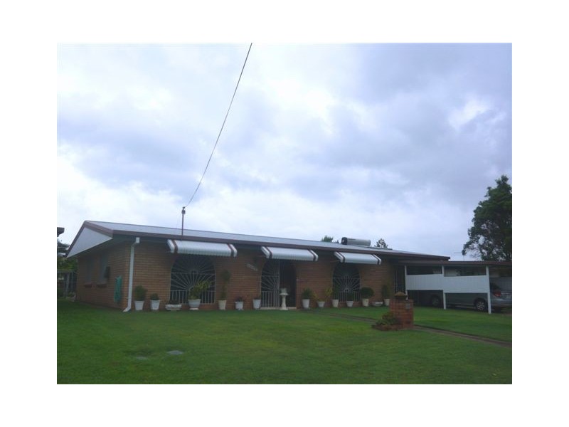 37 Booker Street, Park Avenue QLD 4701
