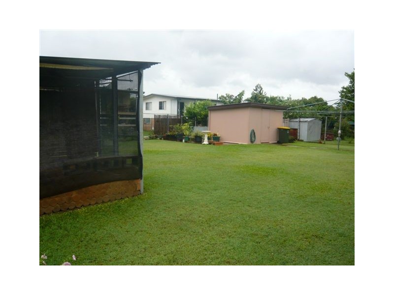37 Booker Street, Park Avenue QLD 4701