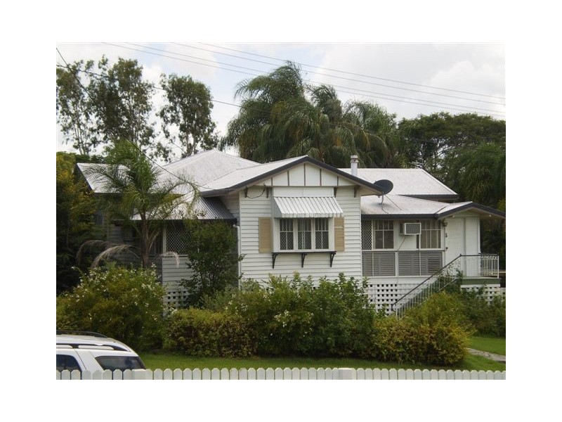 110 Caroline Street, The Range QLD 4700
