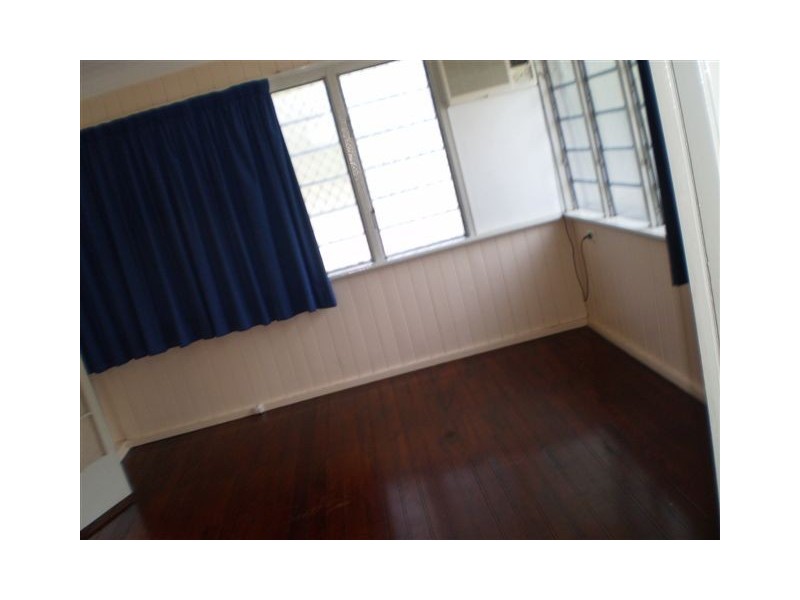 110 Caroline Street, The Range QLD 4700