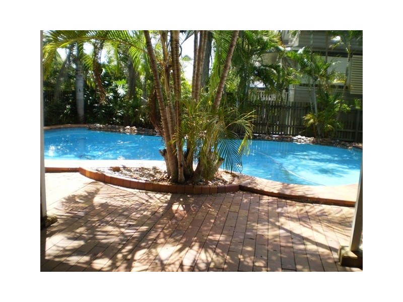 110 Caroline Street, The Range QLD 4700