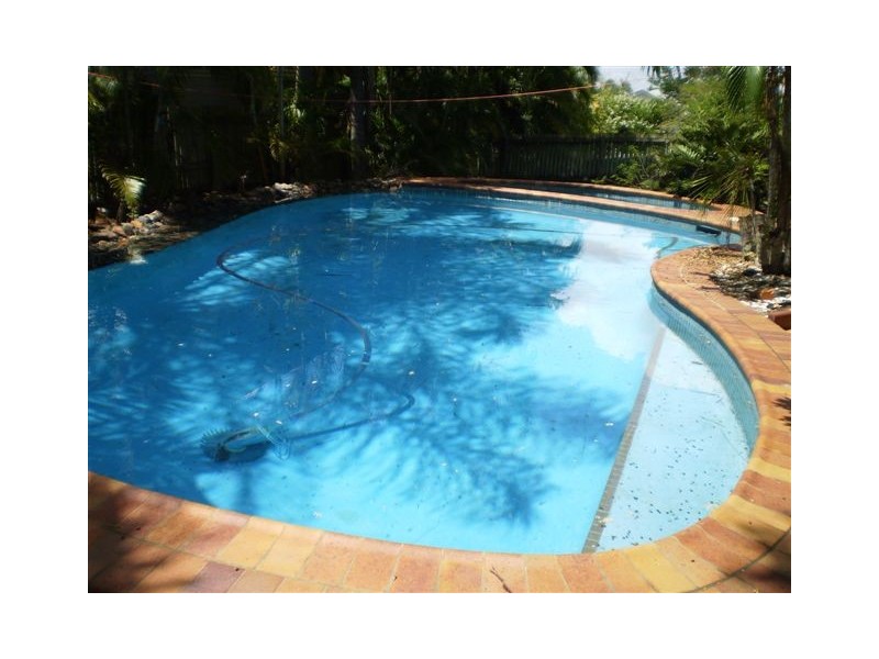 110 Caroline Street, The Range QLD 4700