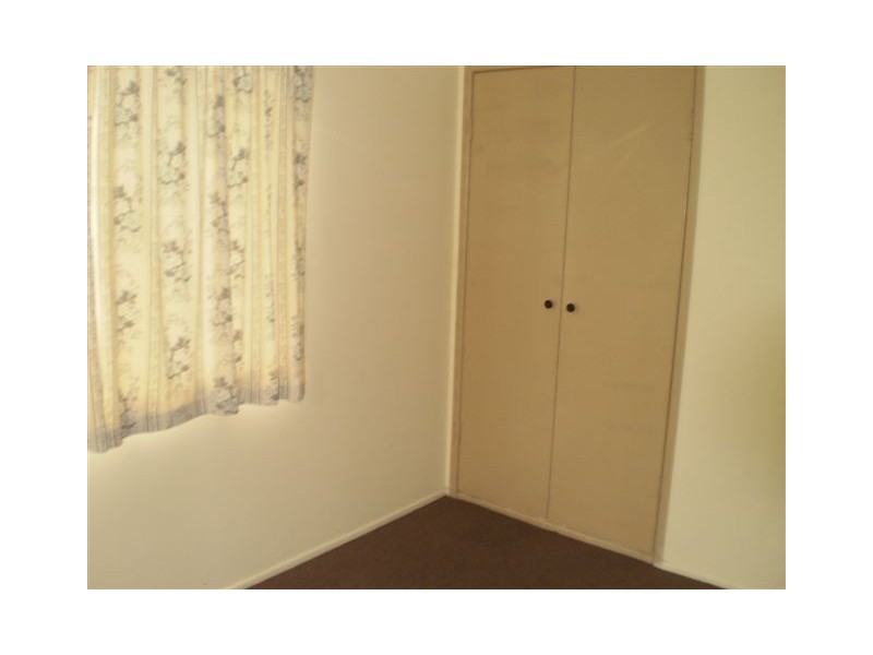 11 Card Street, Berserker QLD 4701