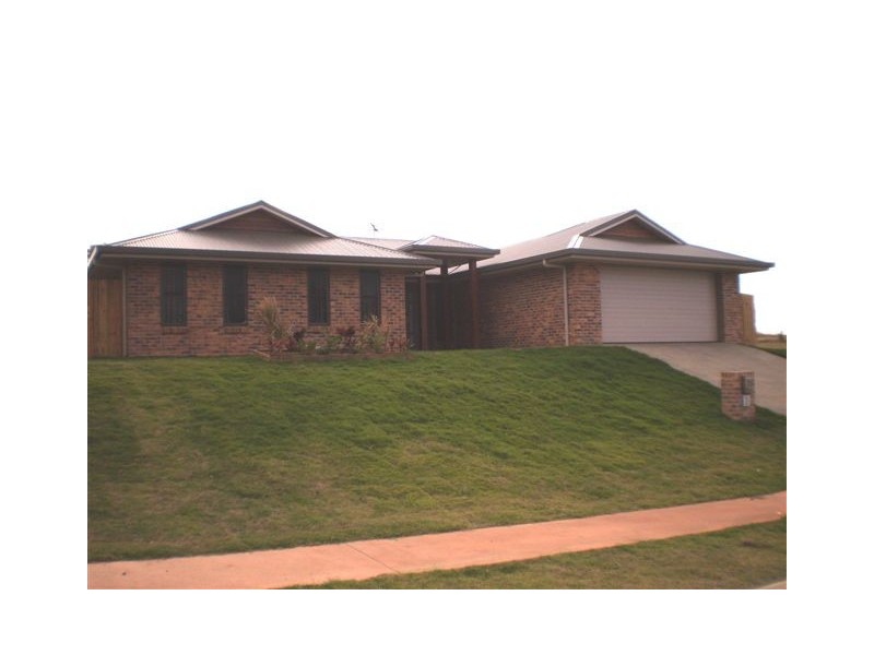 48 John Oxley Drive, Gracemere QLD 4702