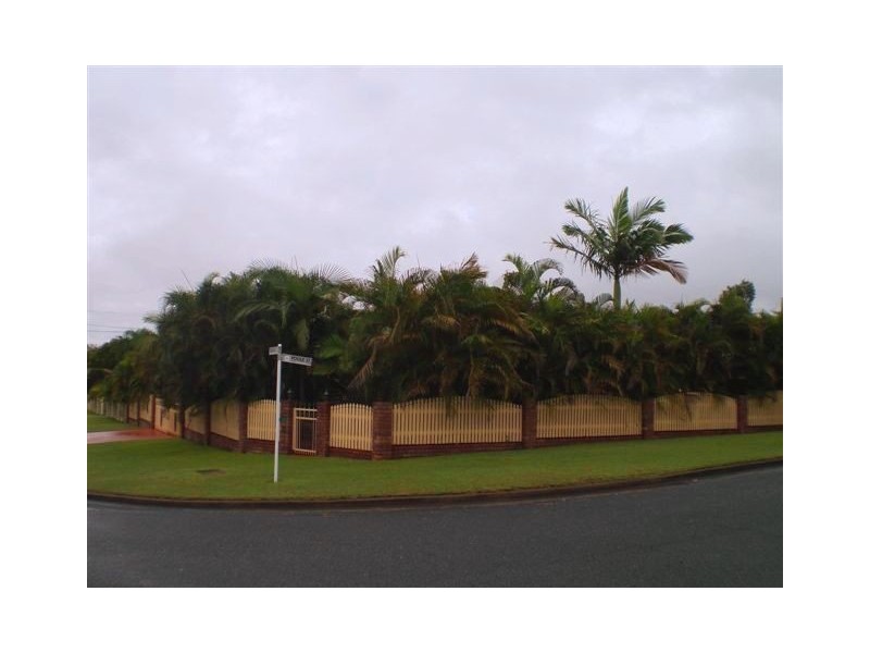 1 Poole Street, Kawana QLD 4701