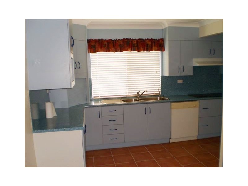 1 Poole Street, Kawana QLD 4701