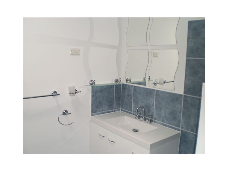 1 Poole Street, Kawana QLD 4701