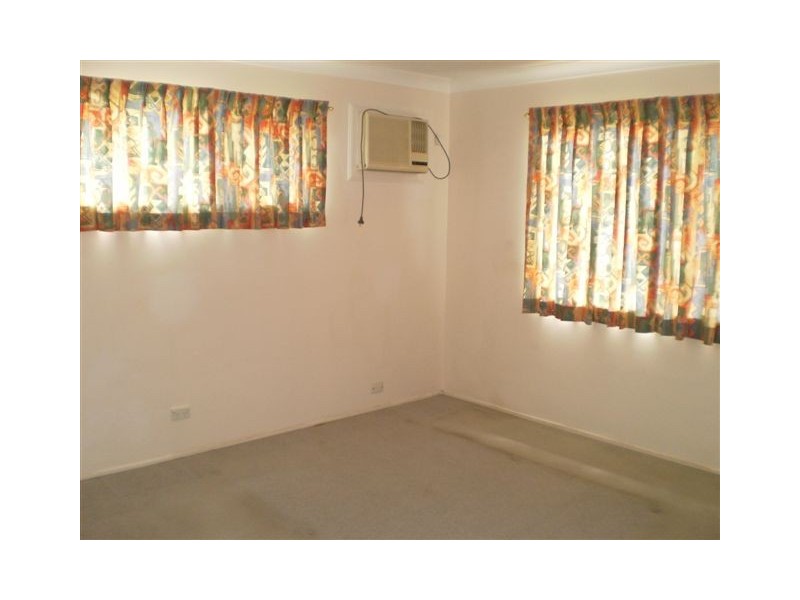 1 Poole Street, Kawana QLD 4701