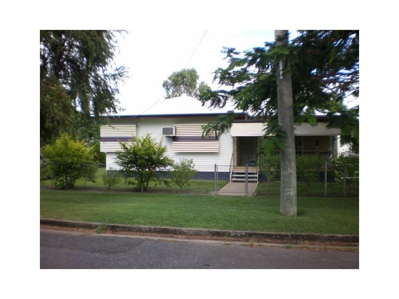 6 Bean Street, Park Avenue QLD 4701