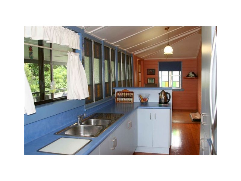 186 Agnes Street, The Range QLD 4700