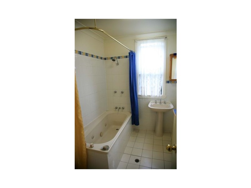 186 Agnes Street, The Range QLD 4700