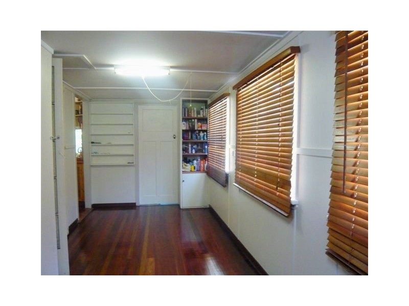 131 Earl Street, Berserker QLD 4701