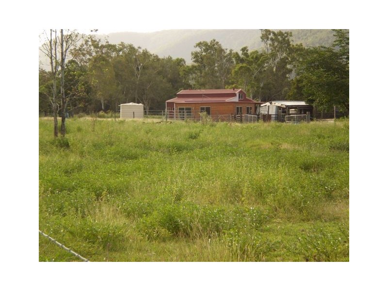950 Upper Ulam Road, Bajool QLD 4699