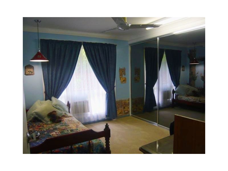 1 Davey Avenue, Frenchville QLD 4701