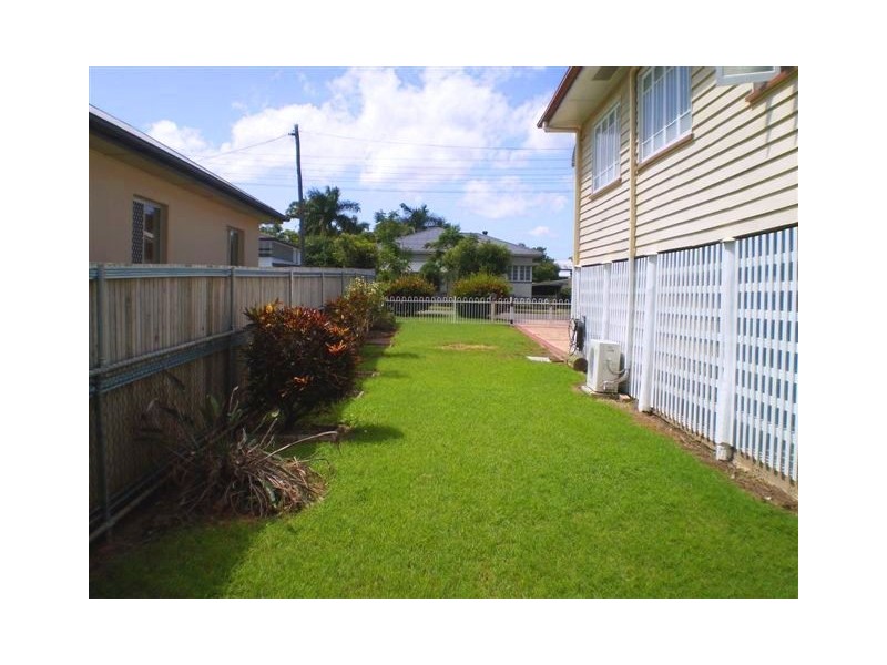 9 Barambah Street, Wandal QLD 4700