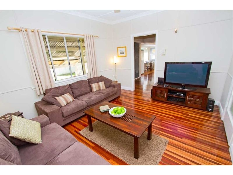 113 Charles Street, Berserker QLD 4701