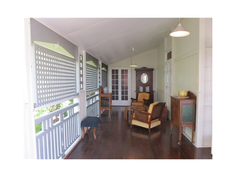 62 Cambridge Street, The Range QLD 4700