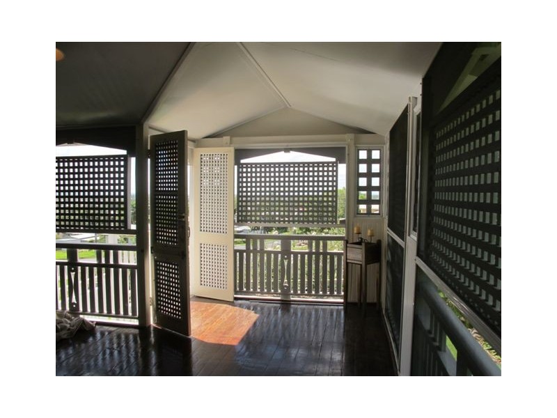 62 Cambridge Street, The Range QLD 4700