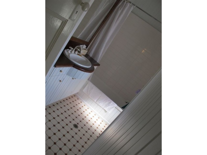 62 Cambridge Street, The Range QLD 4700