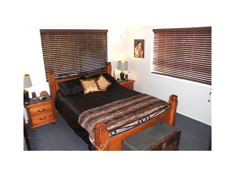 11 Zimitat Street, Gracemere QLD 4702