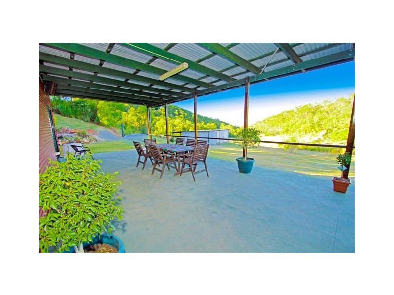 8 Marries Road, Tungamull QLD 4702