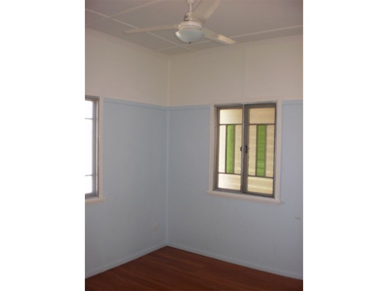 19  Meade Street, Wandal QLD 4700