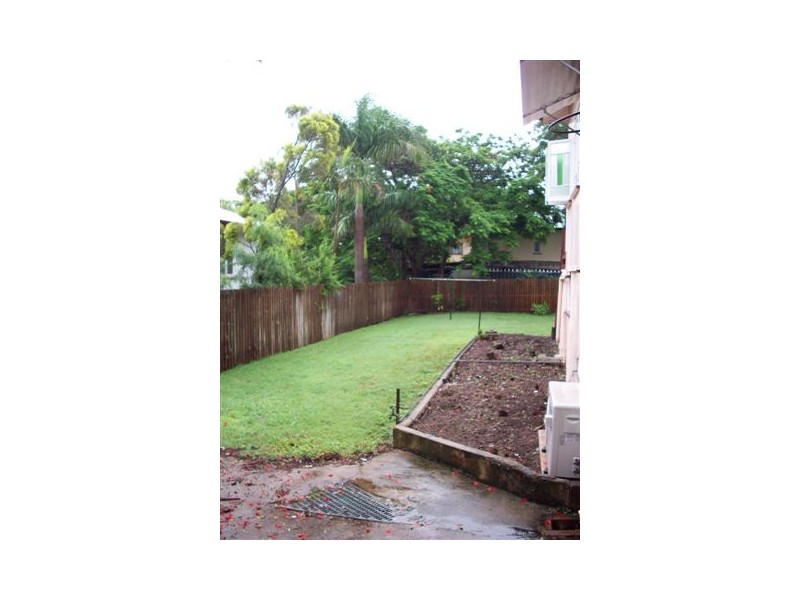 19  Meade Street, Wandal QLD 4700