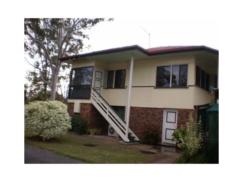 11 Iris Street, Yaamba QLD 4704