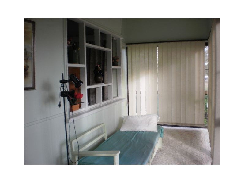 11 Iris Street, Yaamba QLD 4704