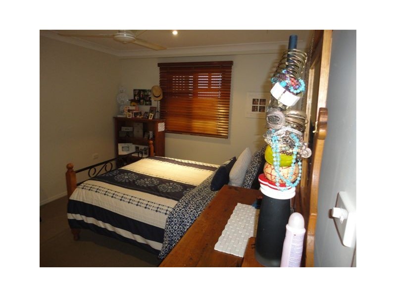2 Wheatcroft Street, The Range QLD 4700