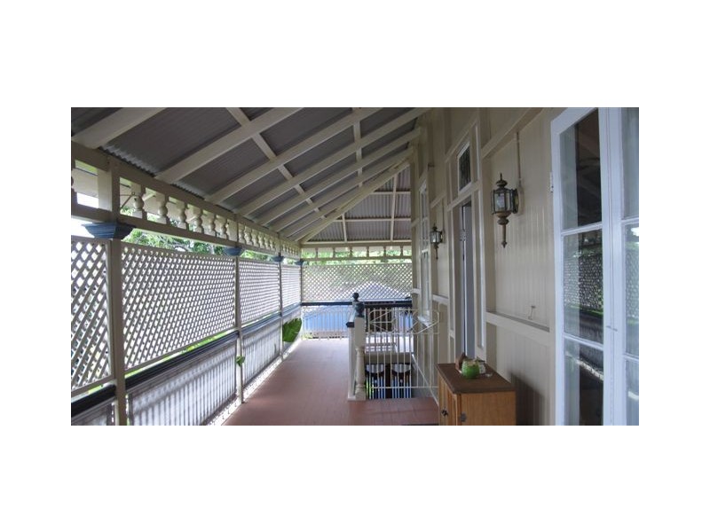 2 Wheatcroft Street, The Range QLD 4700