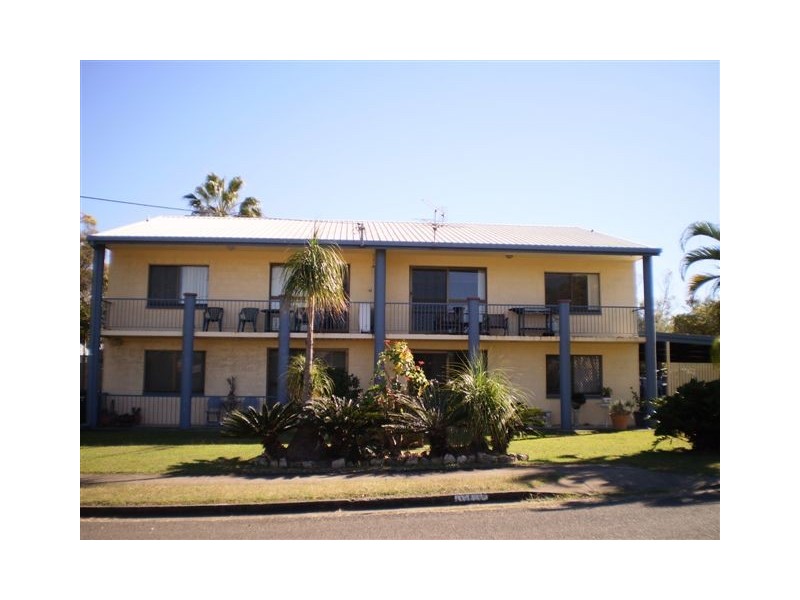 4/44 Haynes Street, Park Avenue QLD 4701