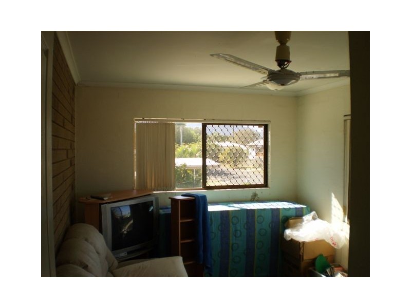 4/44 Haynes Street, Park Avenue QLD 4701