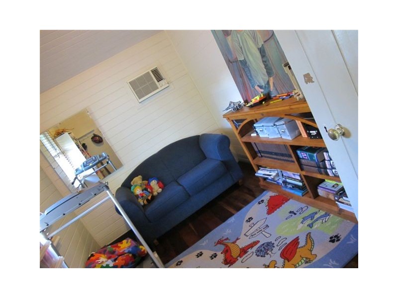 5 Private Street, Allenstown QLD 4700