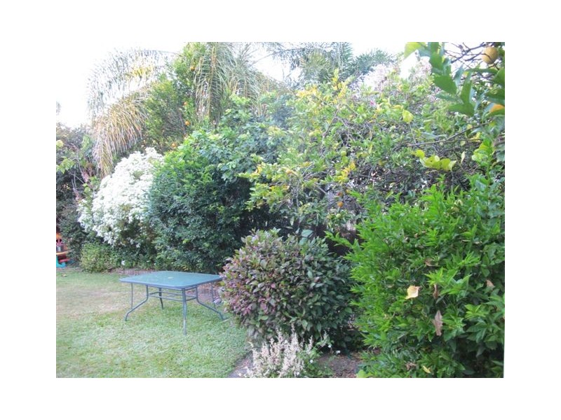 5 Private Street, Allenstown QLD 4700