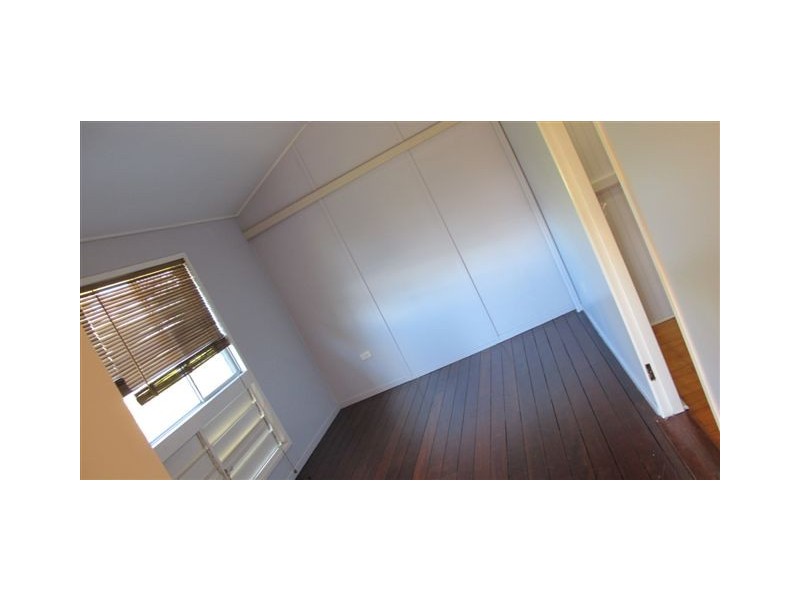 132 North Street, The Range QLD 4700