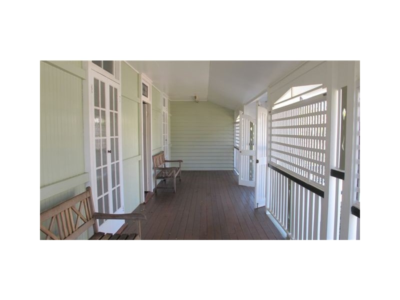 132 North Street, The Range QLD 4700