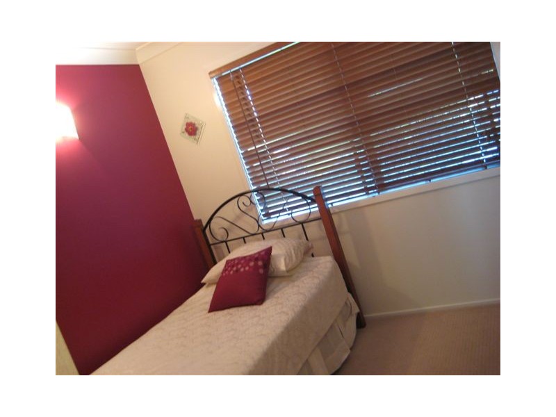 83 Boland Street, Park Avenue QLD 4701