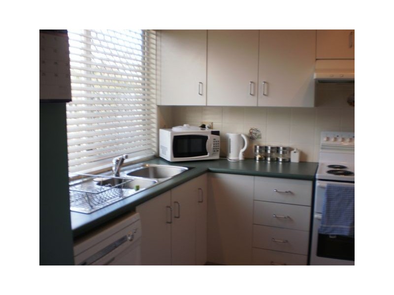 7/100 Victoria Place, Berserker QLD 4701