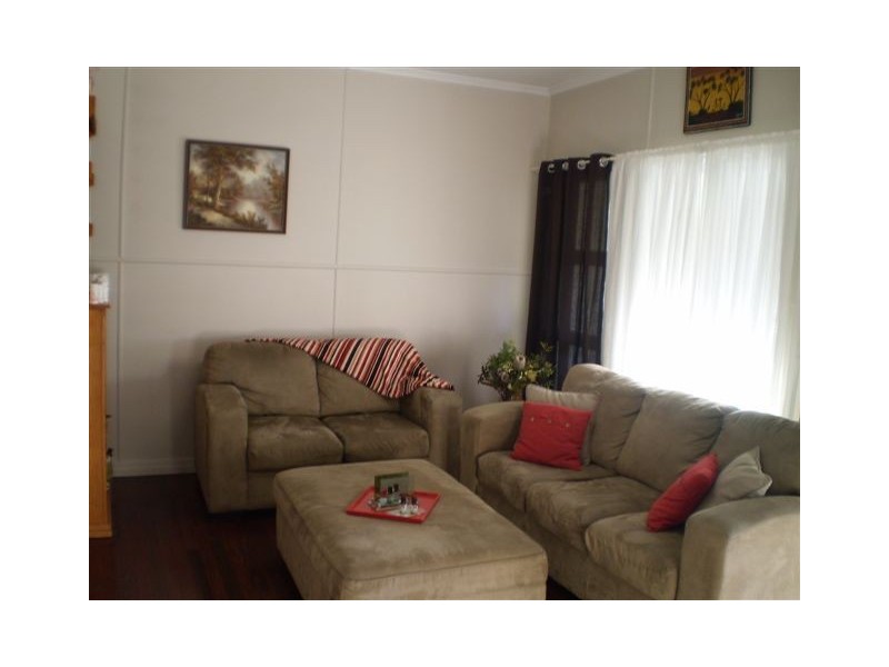 135 Main Street, Park Avenue QLD 4701