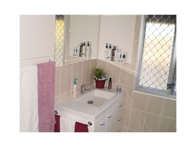 135 Main Street, Park Avenue QLD 4701